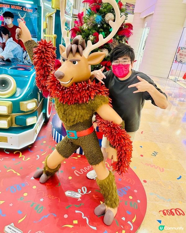 聖誕鹿都出嚟Busking😂