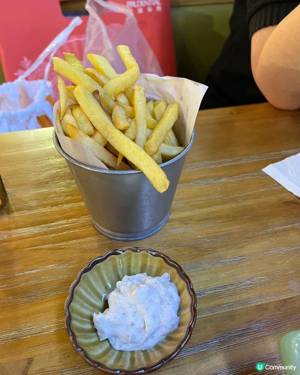 鹽燒海老湯烏冬湯底濃郁