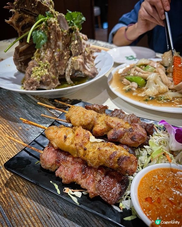 二訪‼️🇹🇭 餐廳食物份量很足，很適合跟一班朋友來聚餐‼️🍻...