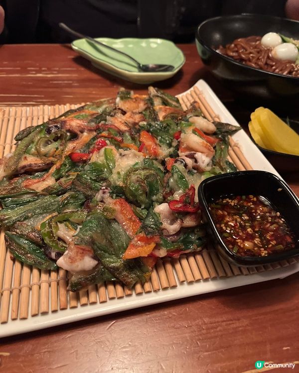 今年韓國餐廳大量進駐香港，outdark就係其中一間，仲係受...