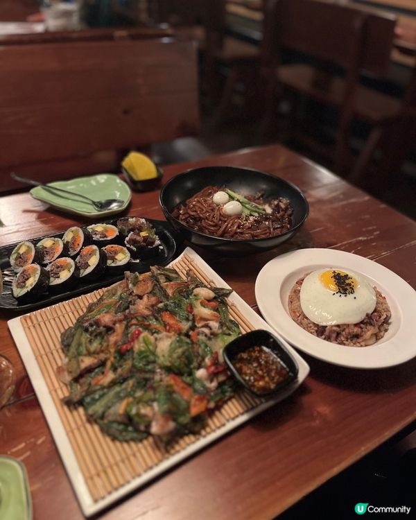 今年韓國餐廳大量進駐香港，outdark就係其中一間，仲係受...