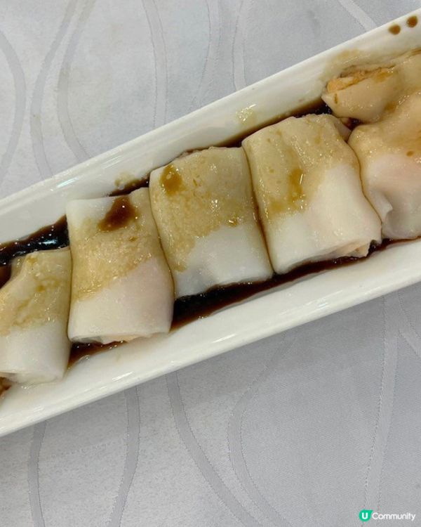 今日去咗APM行街，順便同埋媽咪去鱷魚恤中心飲茶，見《滿福庭...