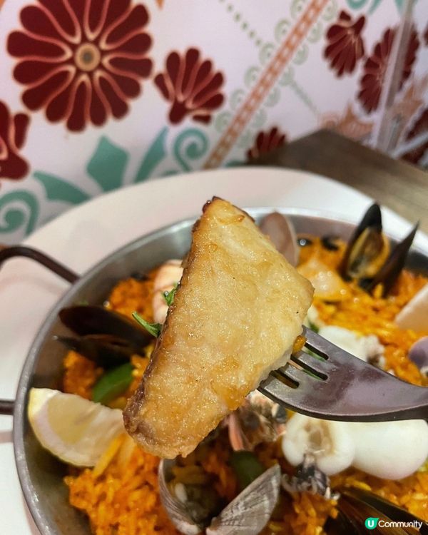 媽咪想試西班牙飯，知道新蒲崗Mikik商場有間西班牙餐廳，環...