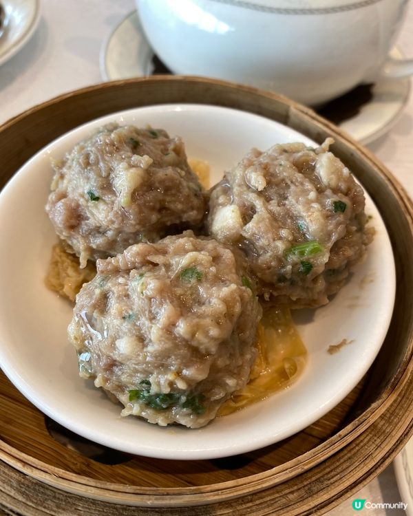 聽見好多朋友話尖沙咀北京道1號的《海港薈》飲茶個海景好靚，所...