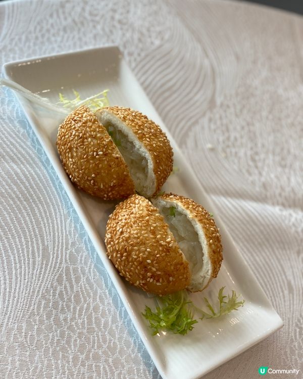 聽見好多朋友話尖沙咀北京道1號的《海港薈》飲茶個海景好靚，所...