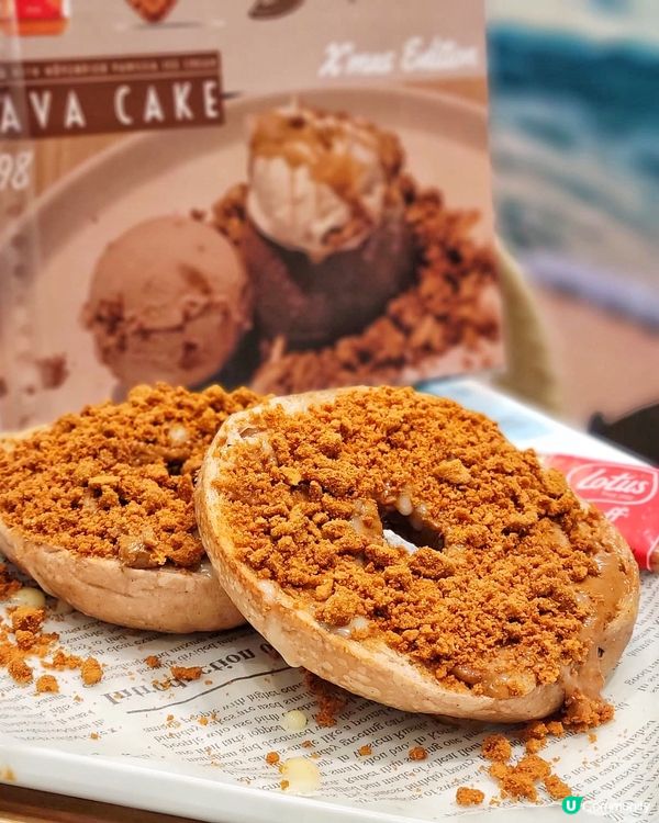 甜姨姨最近出左3款聖誕限定Lotus焦糖脆餅甜品，包括有最招...