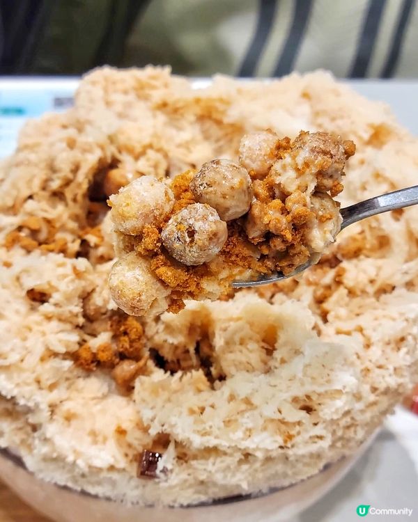 甜姨姨最近出左3款聖誕限定Lotus焦糖脆餅甜品，包括有最招...