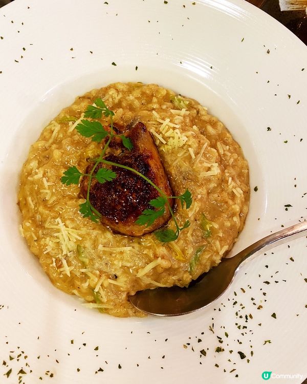 🍛香煎蘆筍鵝肝牛肝菌意大利飯 