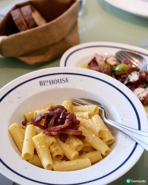 Rosewood 的Blu House 性價比都幾好，cas...