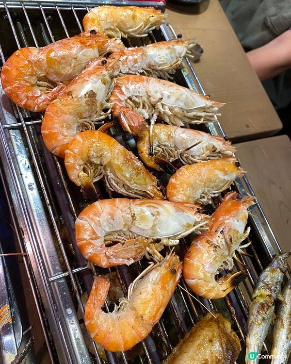 大頭蝦😋肉質爽彈，鮮甜美味。蝦頭位置爆膏，食到舔舔脷，邊玩邊...