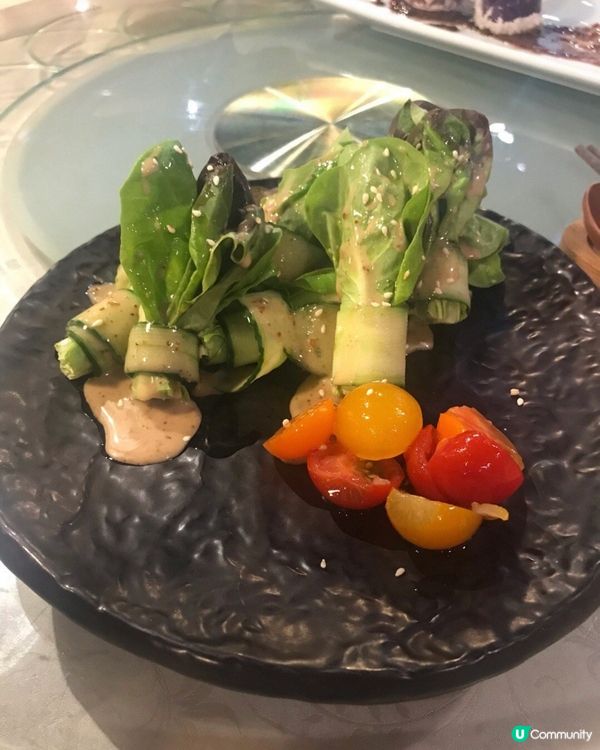 有機水耕沙律菜伴芝麻醬
