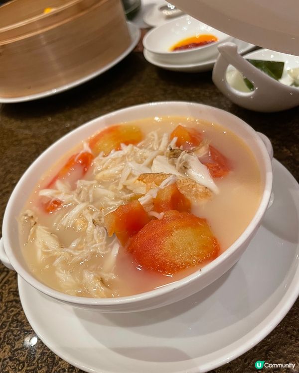 地方環境很好，優雅的點心中菜餐廳，傳統五星級酒店中菜廳，一直...