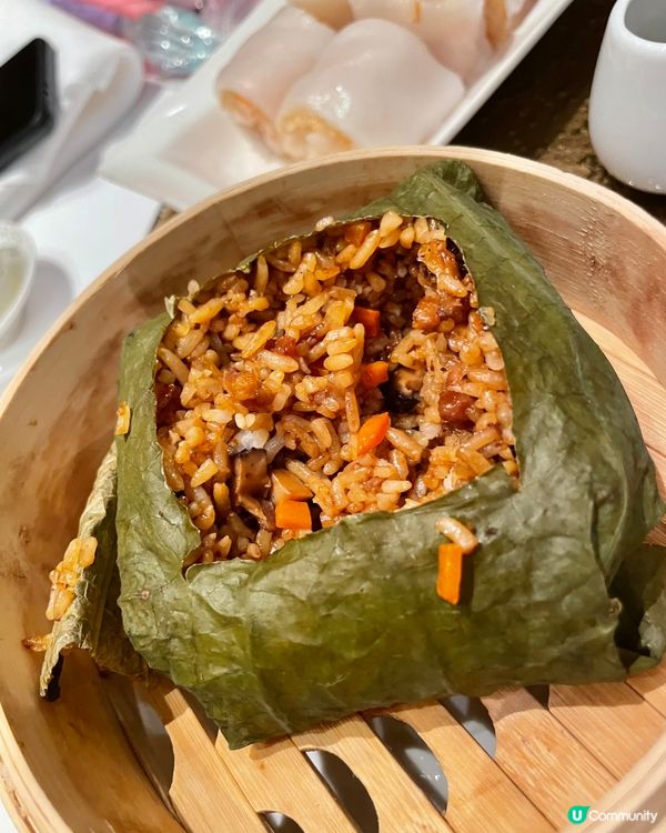 地方環境很好，優雅的點心中菜餐廳，傳統五星級酒店中菜廳，一直...