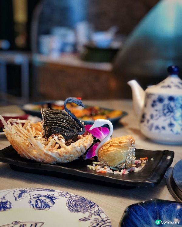 人氣打卡火鍋店香江花月喺銅鑼灣開咗分店，依家除咗有火鍋之外仲...