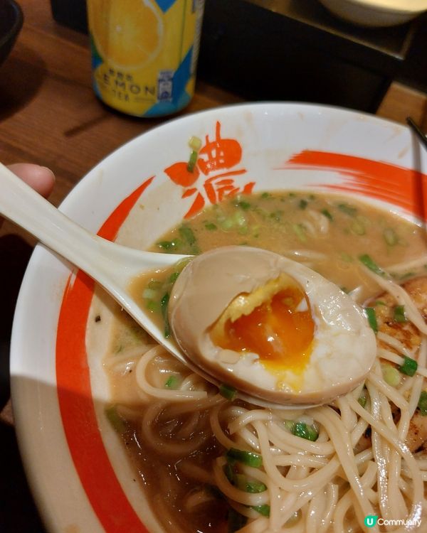 那霸拉麵煙韌度適中，豚肉只得一塊略為不夠喉😅，大食嘅朋友可能...