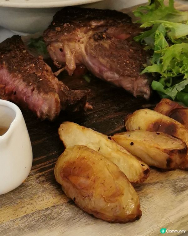 Lex Coffee係一間充滿潮流同藝術結合的cafe，ca...