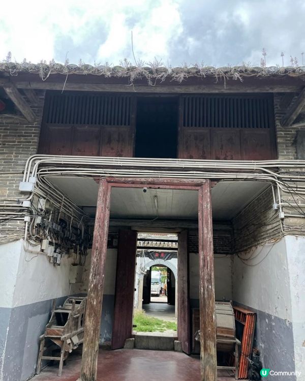 曾大屋是位於沙田被譽為一級歷史建築，是清代客家圍村，設計獨特...