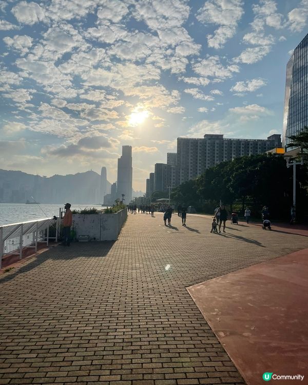 紅磡海濱長廊睇日出好地方
