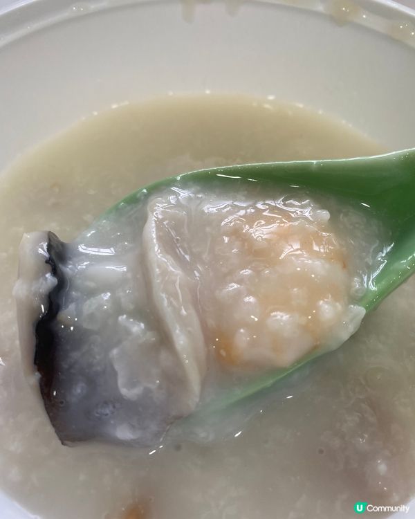 一粥麵的午餐 - 荔灣艇仔粥拼手拉腸粉蔥花叉燒腸粉。