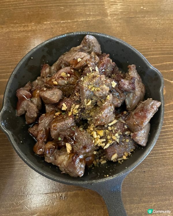 🥑牛油果香芒烤雞沙律配胡麻醬 $118
