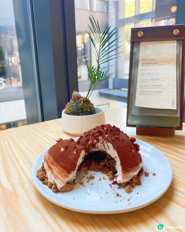 之前去過深水埗嘅Minimal休閑cafe，得知佢哋係荃灣開...