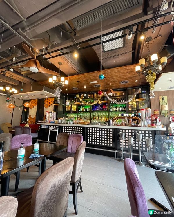 ✵餐廳位於將軍澳海濱南岸，距離地鐵站大約10分鐘路程，由於近...