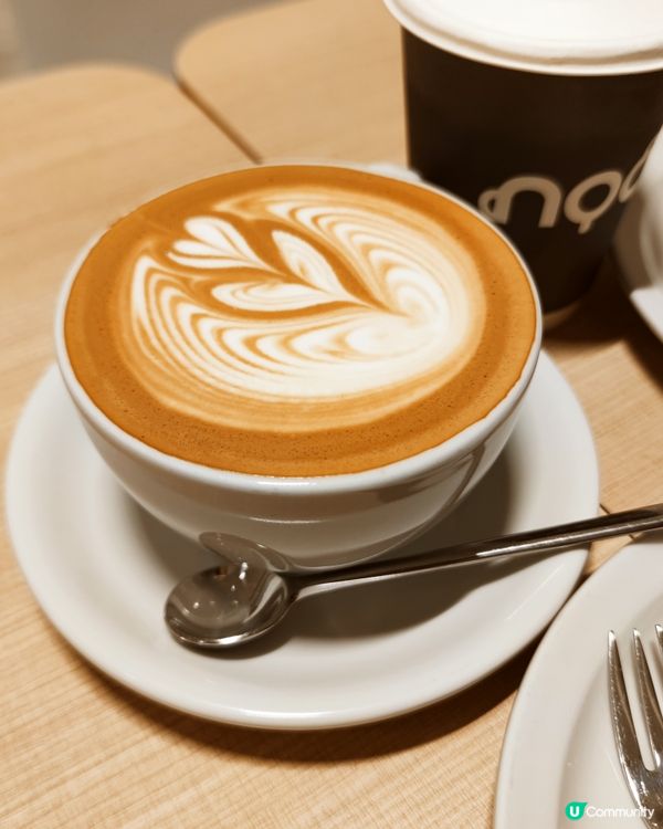 位於尖沙咀力寶太陽廣場嘅《NOC Coffee》