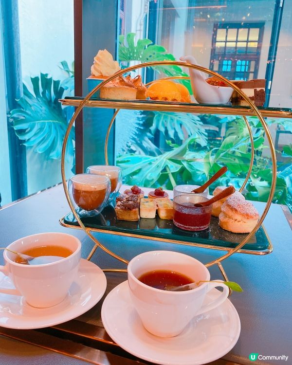 AMMO x Atelier Cologne Crystal...