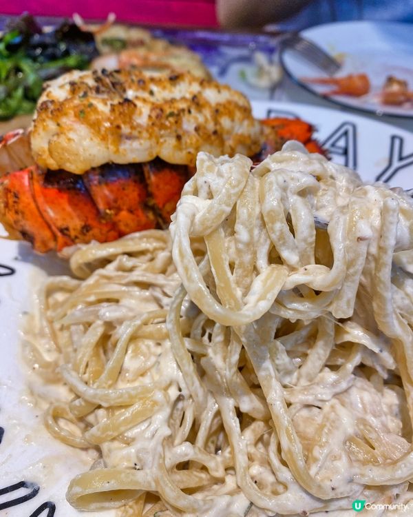 同一條加連威老道上，GoodDay BadDay 就在 Ma...