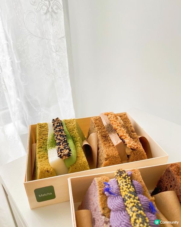 平時都鍾意食戚風蛋糕，貪佢鬆軟口感，見網店嘅戚風蛋糕越整越靚...