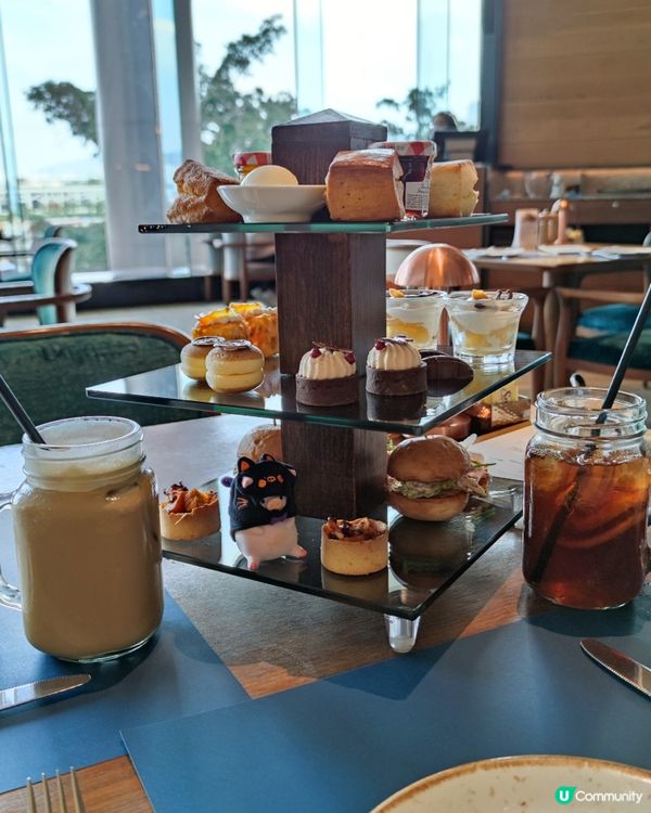 位於Renaissance Hotel嘅《Mirage》