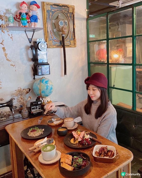 今次介紹銅鑼灣復古風打卡cafe🐭悉尼樂園