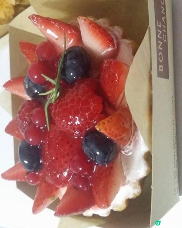 Strawberry 🍓 and blueberry 🫐 t...