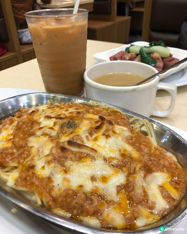 茶餐廳嘅芝士焗肉醬意粉都好出色😋