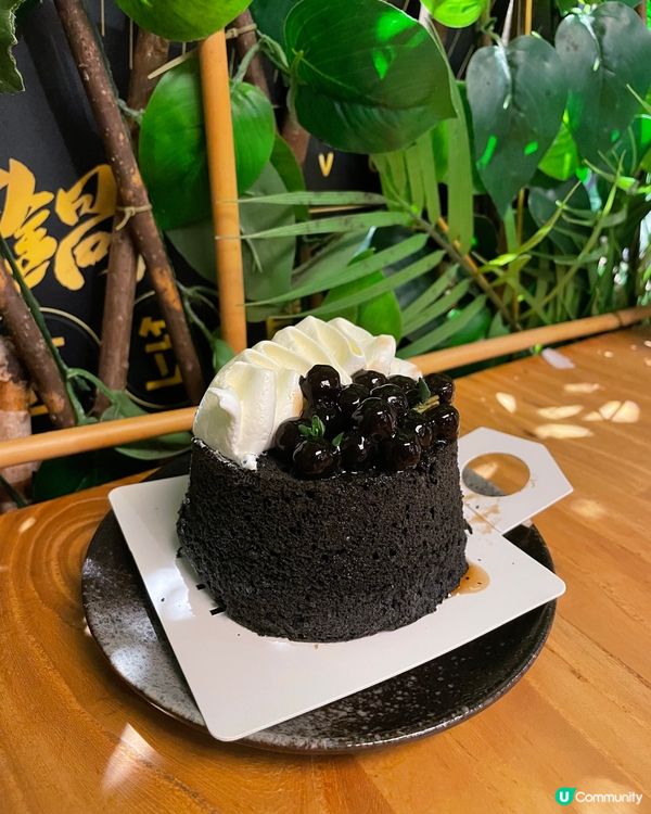呢間Cafe嘅甜品唔單止可以堂食，仲可以外賣拎走。
