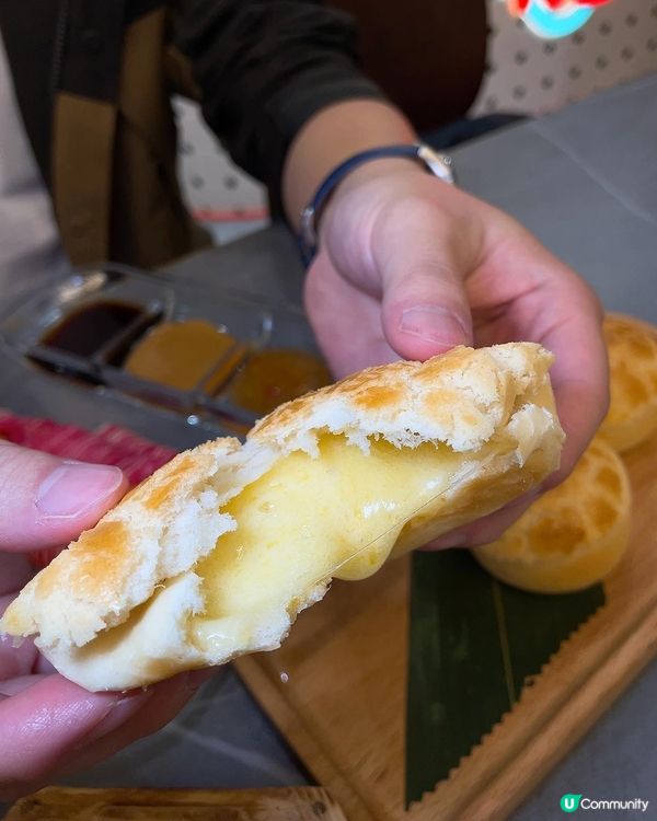 港式點心新派化，其中一間好成功做出打卡點心 就係龍點心