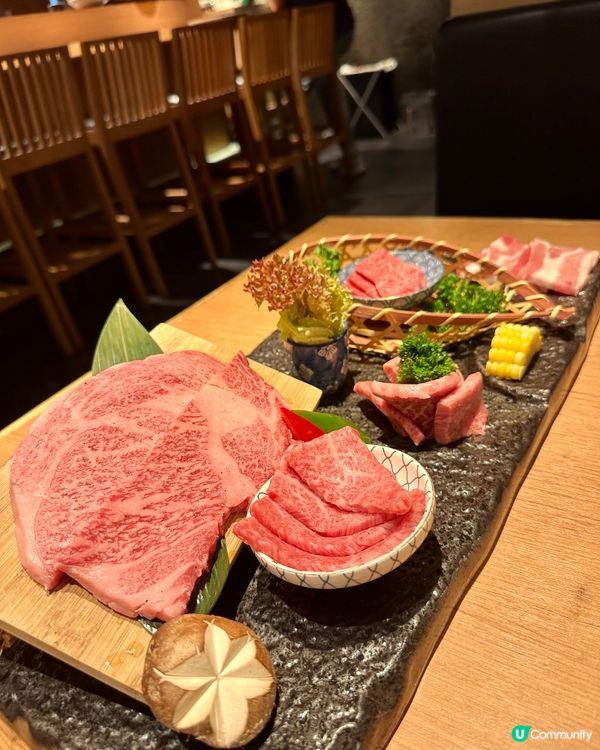 前幾日同朋友行開尖東見到一間高級日本燒肉店「和牛燒肉純」