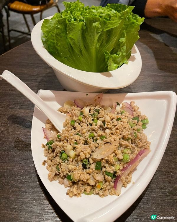 2022年在泰國餐廳食咗第40碟嘅豬肉碎生菜包，豬肉炒得好入...