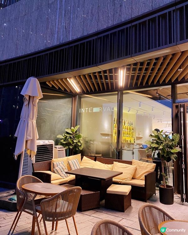 屋企附近嘅餐廳，想試好耐啦😍