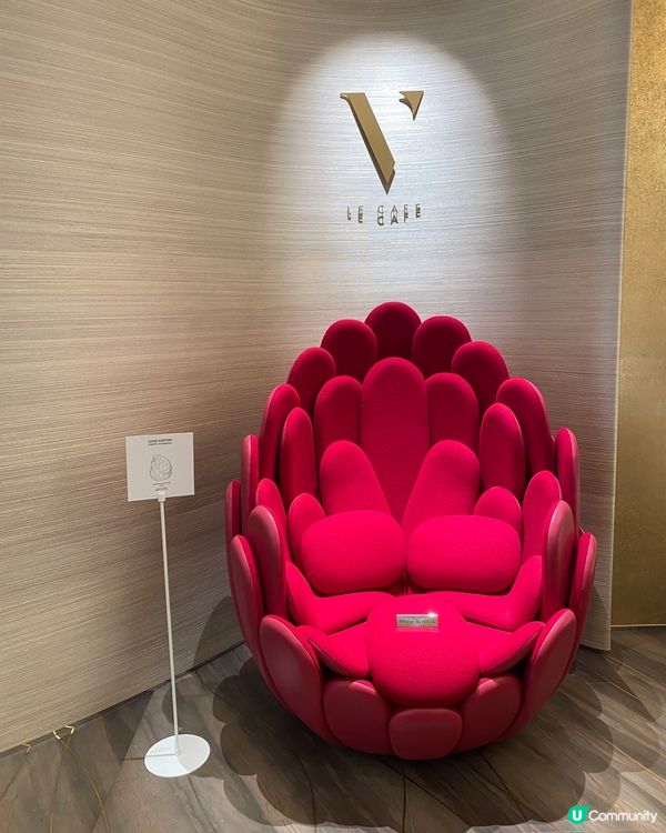 唔買LV,  都要去朝聖