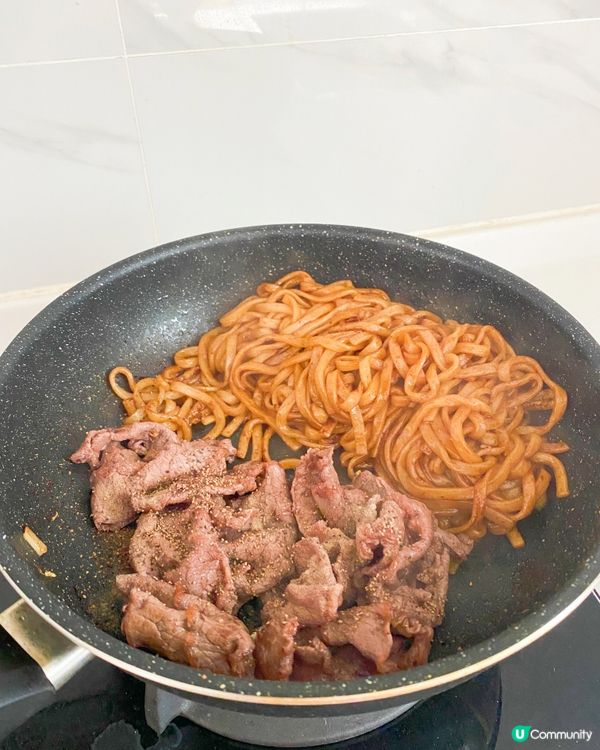 《🐮安格斯炒椰菜烏冬🍜》