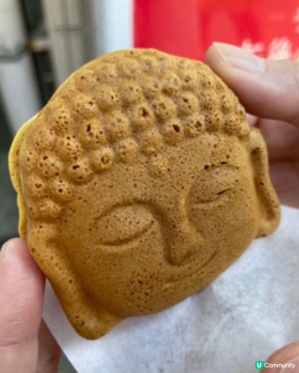 熱辣辣大佛人形燒😋好可愛，鎌倉限定👍🏻行完睇大佛再食返個豆沙...