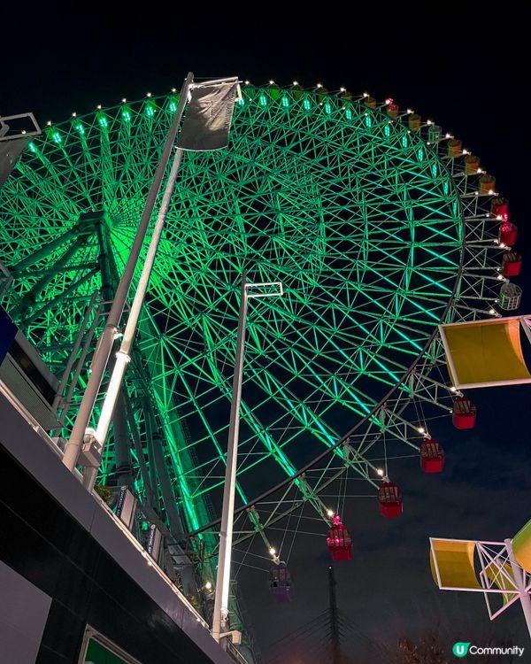 【乘坐摩天輪從高空欣賞大阪港】