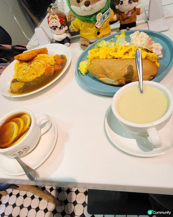 下午茶-咸牛肉炒蛋熱狗餐