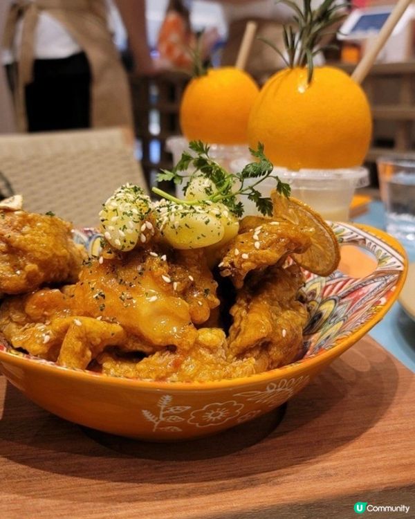 平時對橙既嘢麻麻，對橙色亦麻麻，但一見到呢間嘢喺yoho新開...