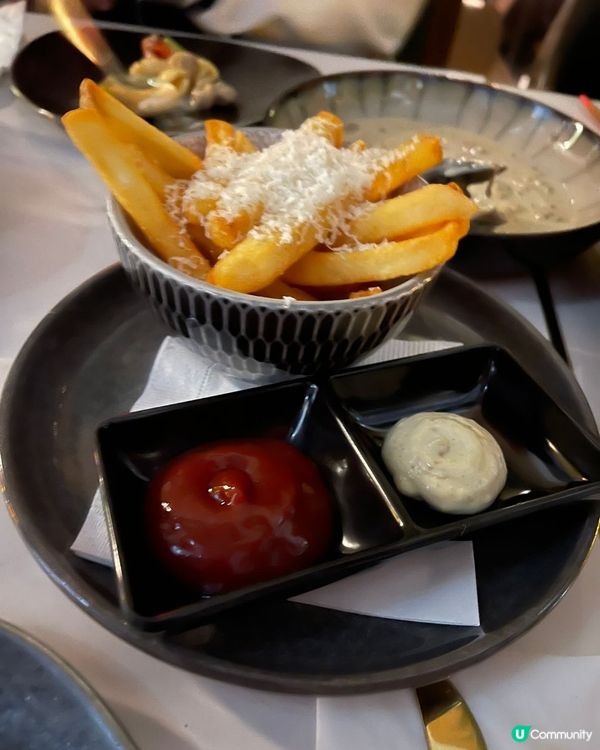 超浪漫餐廳｜岩哂情人去撐枱腳