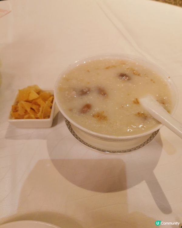 懷舊柴魚花生排骨粥