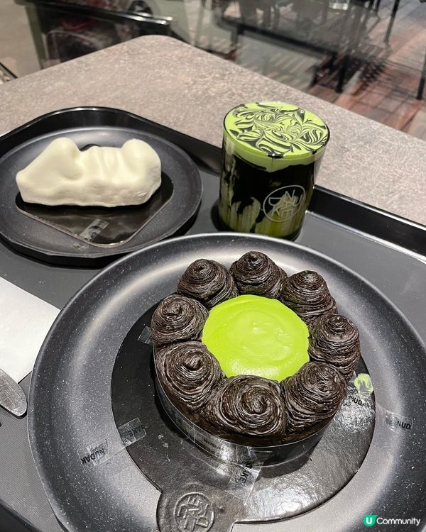 OMG+Newjeans 聯乘咖啡店