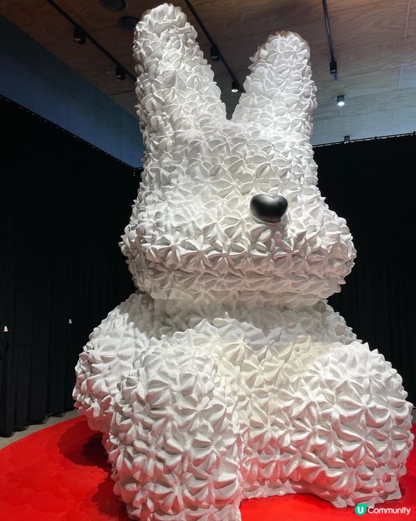 OMG+Newjeans 聯乘咖啡店