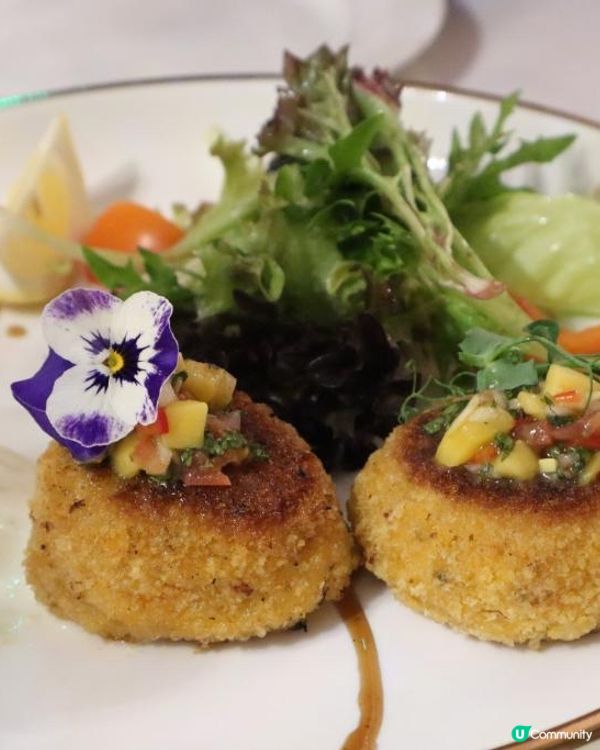 情人節晚餐💓凱旋門下品嚐法式料理！宮廷歐陸風餐廳～